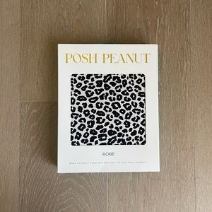 Posh Peanut woman’s robe NAOMI